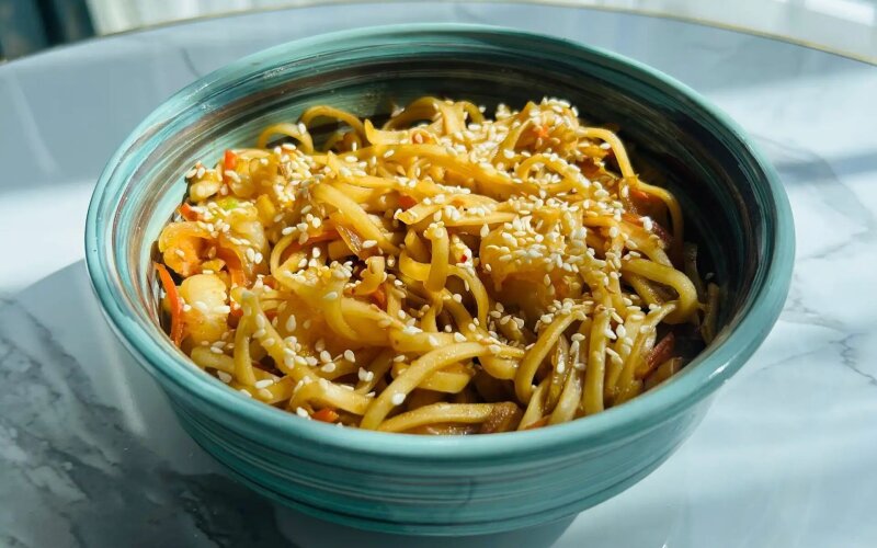 Лагман с морепродуктами