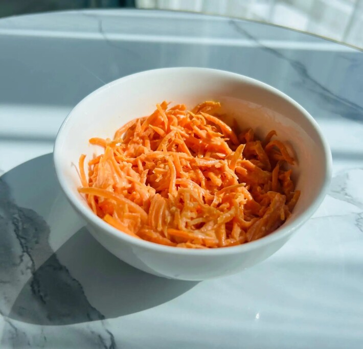 Морковный с чесноком